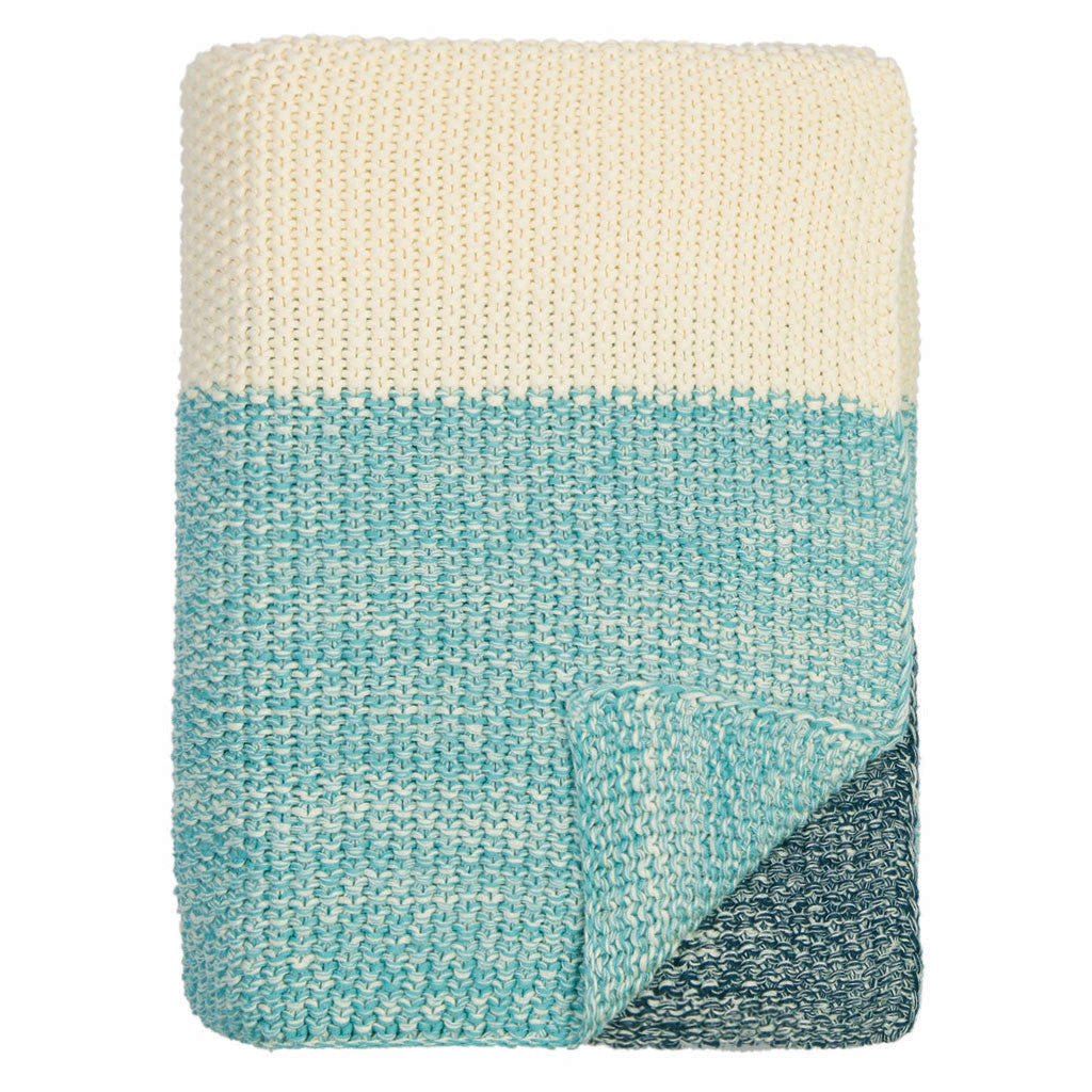 Bedroom inspiration and bedding decor | The Blue Tri-Colored Block Throw | Crane and Canopy