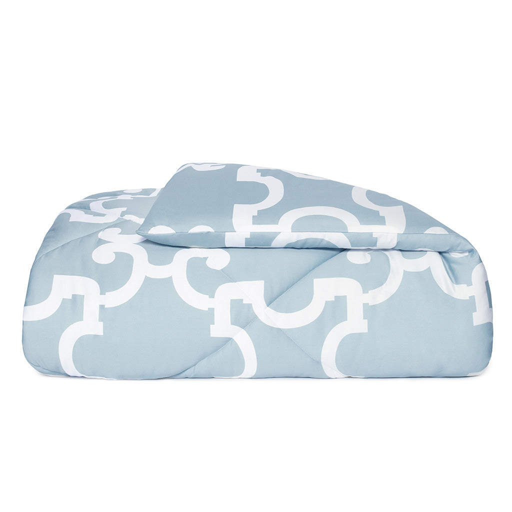 The Noe Blue Comforter