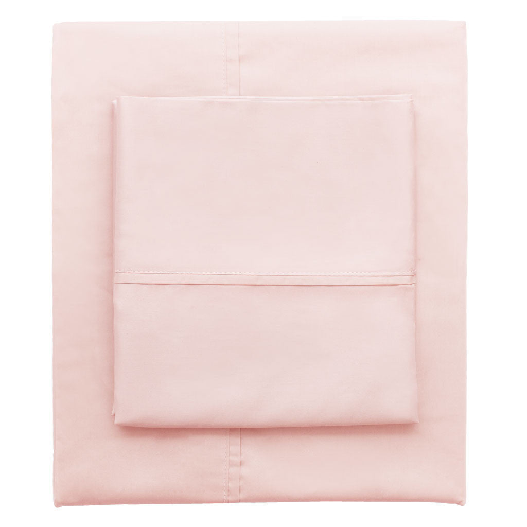 Bedroom inspiration and bedding decor | Pink 400 Thread Count Sheet Set (Fitted, Flat, & Pillow Cases)s | Crane and Canopy