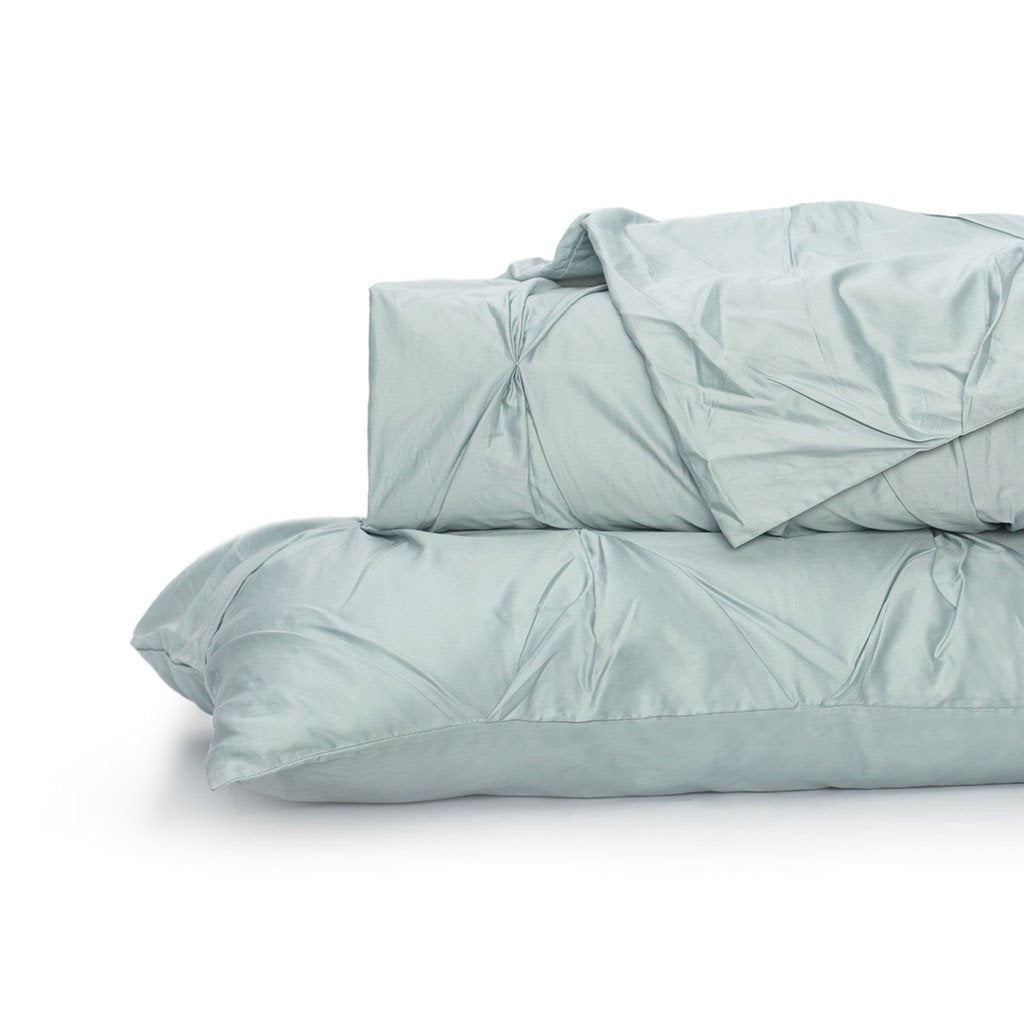 Porcelain Green Valencia Pintuck Duvet Cover