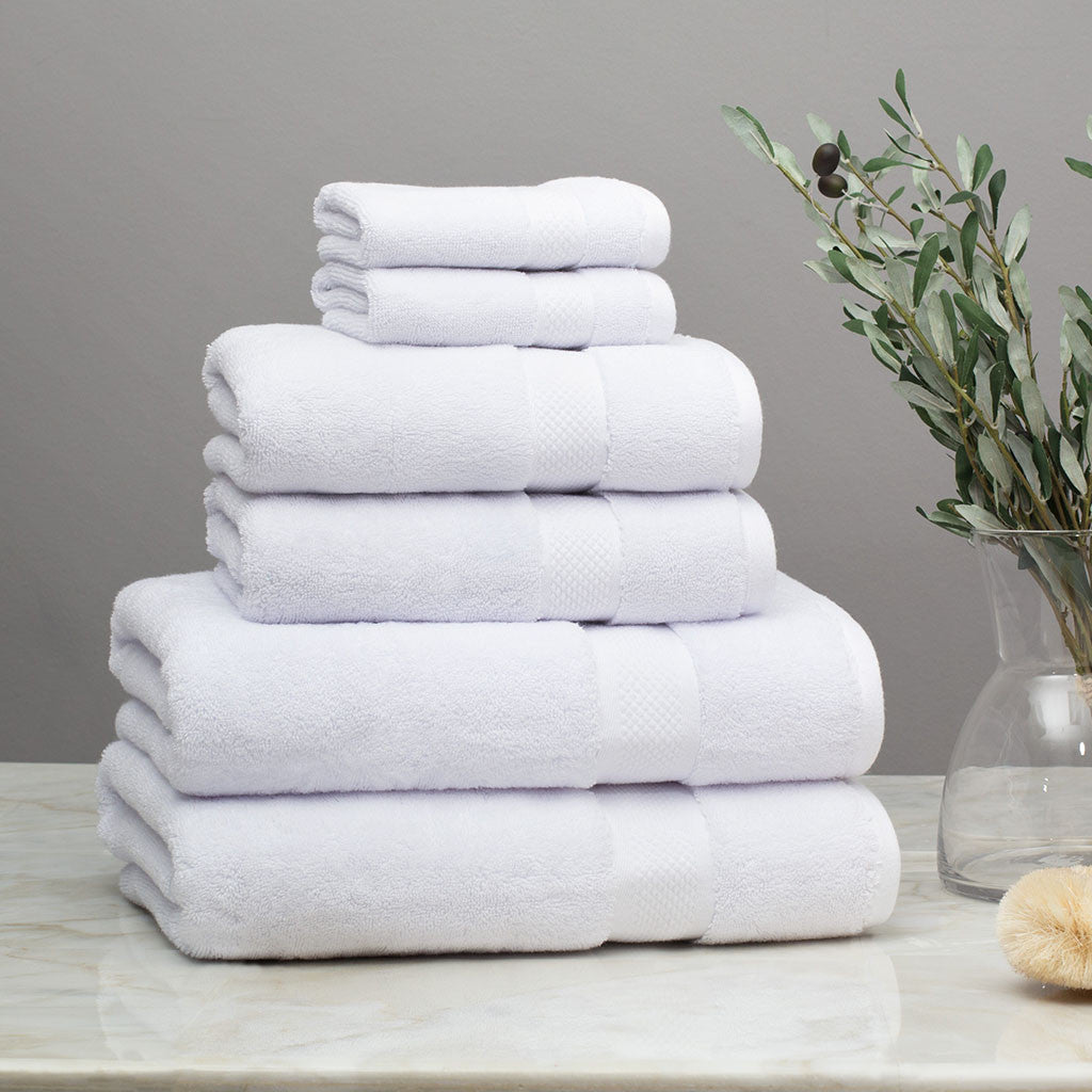 Classic White Towel Essentials Bundle (2 Wash + 2 Hand + 2 Bath Towels)