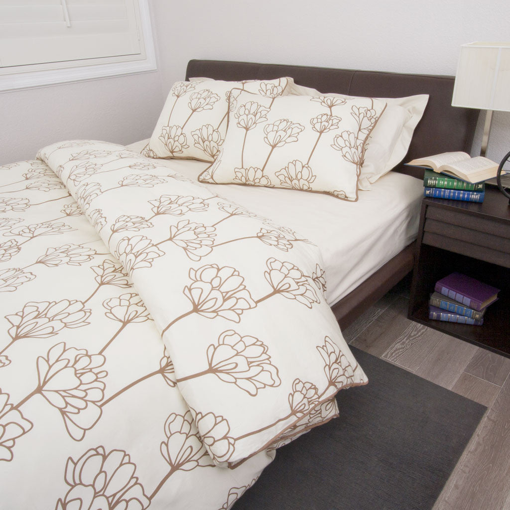 The Mariposa Beige