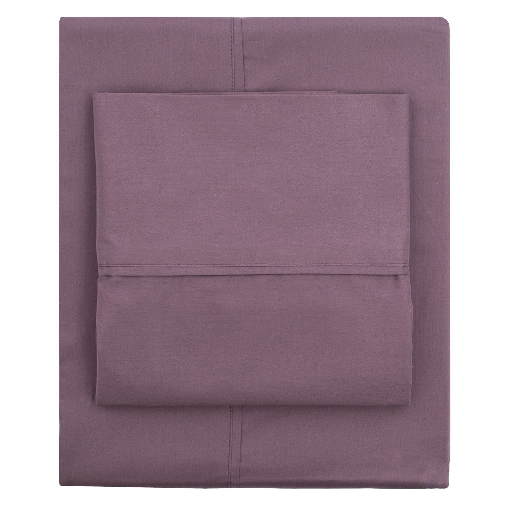 Bedroom inspiration and bedding decor | The Plum Purple 400 Thread Count Sheetss | Crane and Canopy