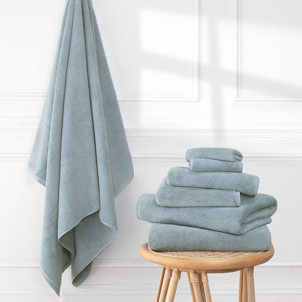 Bath Towels: Luxury Cotton Bathroom Towels