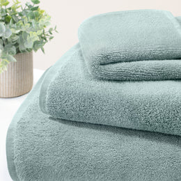 Sea Green Towel Essentials Bundle (2 Wash + 2 Hand + 2 Bath Towels)