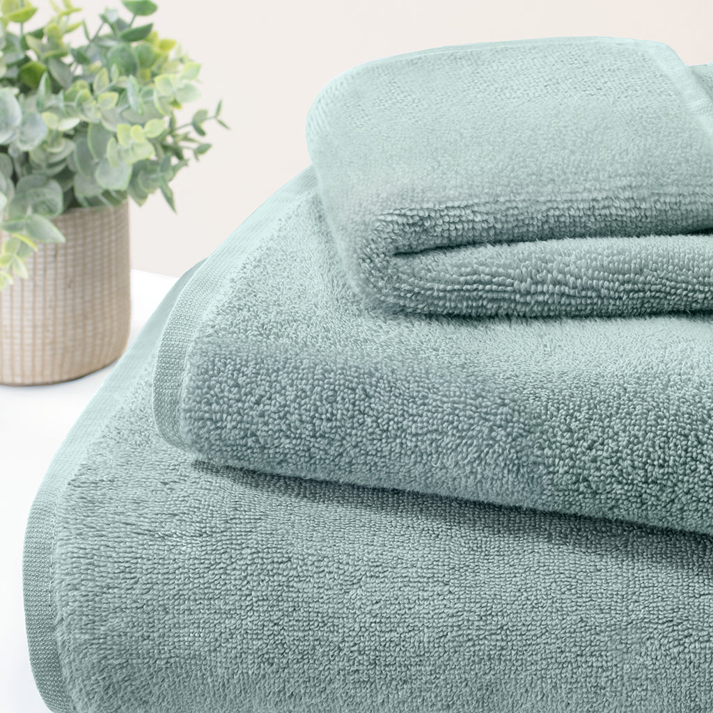 Sea Green Towel Essentials Bundle (2 Wash + 2 Hand + 2 Bath Towels)