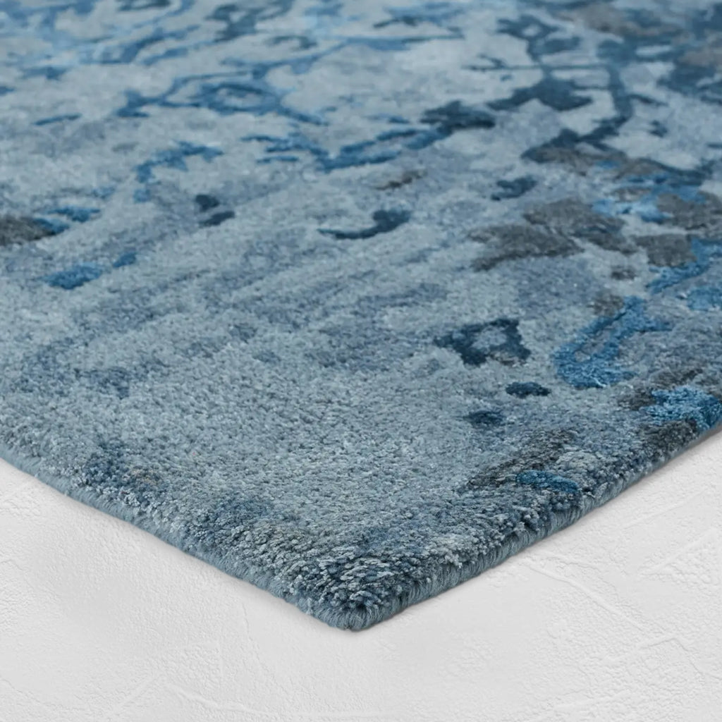 The Emery Medallion Tufted Wool Rug