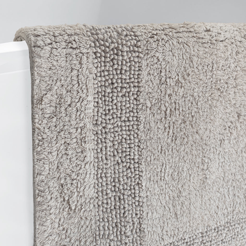 The Grey Tufted Border Bath Mat – Crane & Canopy