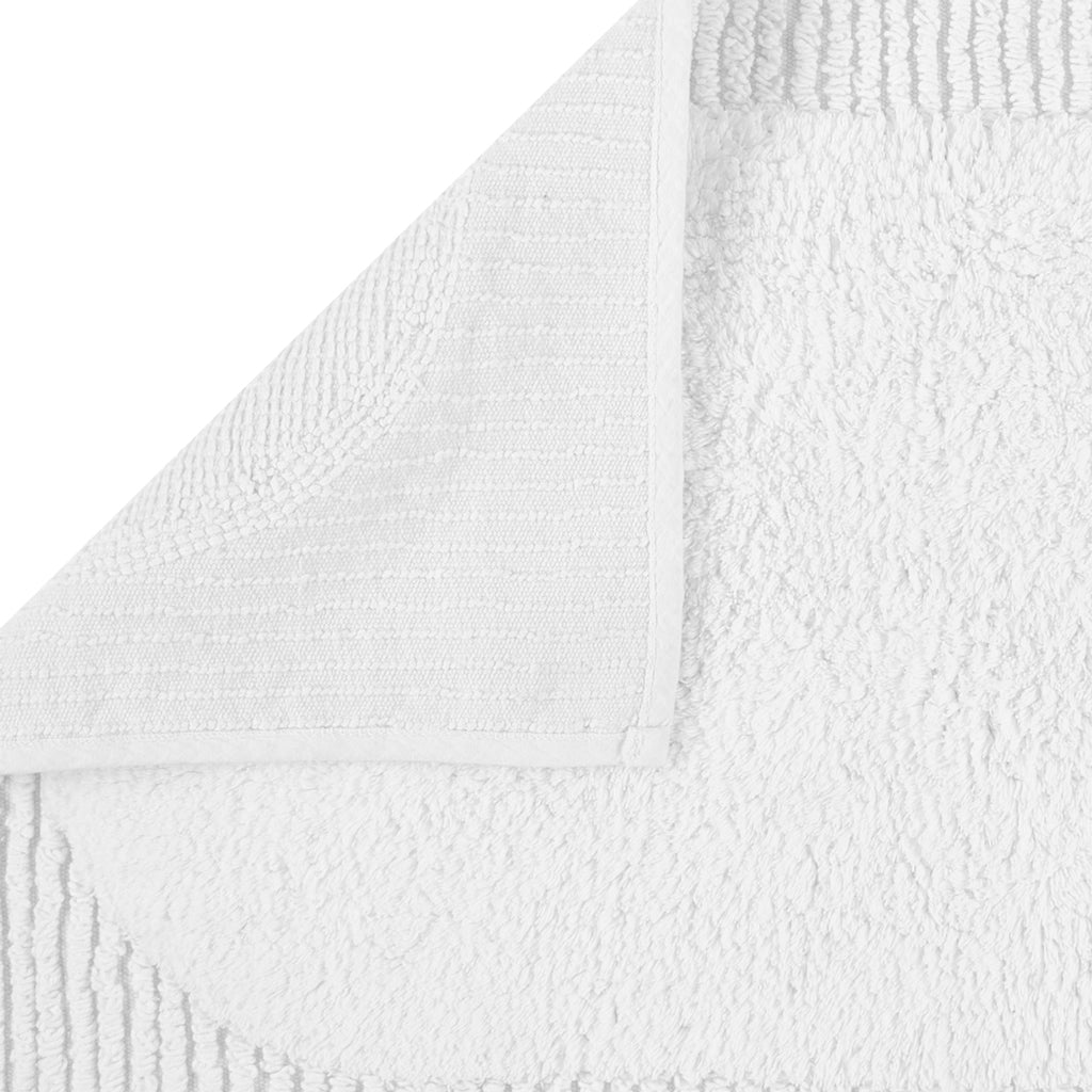The White Ellipse Bath Mat