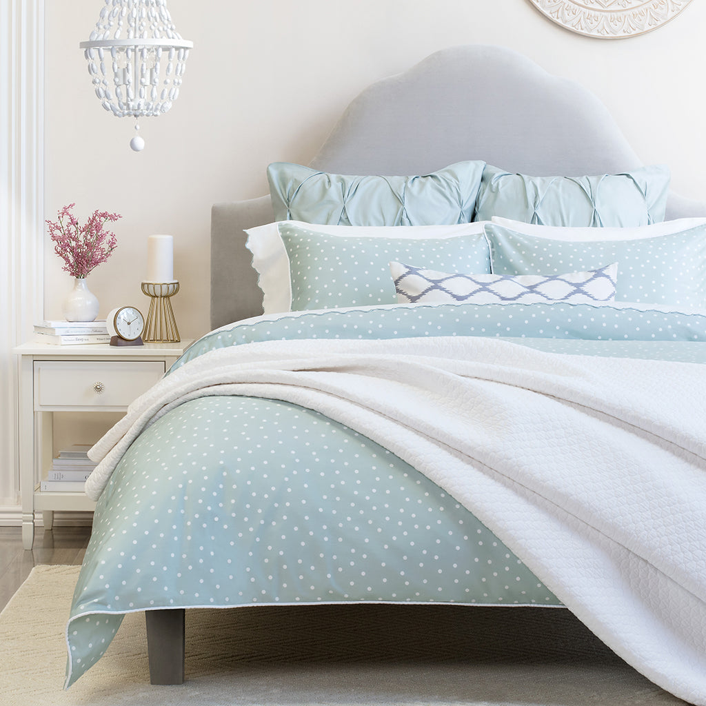 The Porcelain Green Scalloped Embroidered Sheet Set