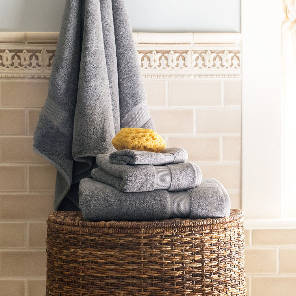 https://www.craneandcanopy.com/cdn/shop/products/Grey-Hand-Towel-Glam_4300e4b6-7bc1-4791-bd3a-f86abac9a271_1024x1024.jpg?v=1611619876