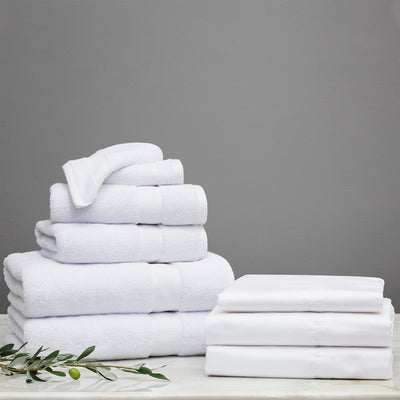 Guest Room Essentials Bundle (1 queen fitted sheet + 1 queen flat sheet + 2 pillowcases & 2 Wash + 2 Hand + 2 Bath Towels)