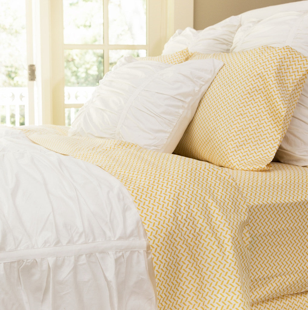 Bedroom inspiration and bedding decor | Yellow Herringbone Fitted Sheets | Crane and Canopy