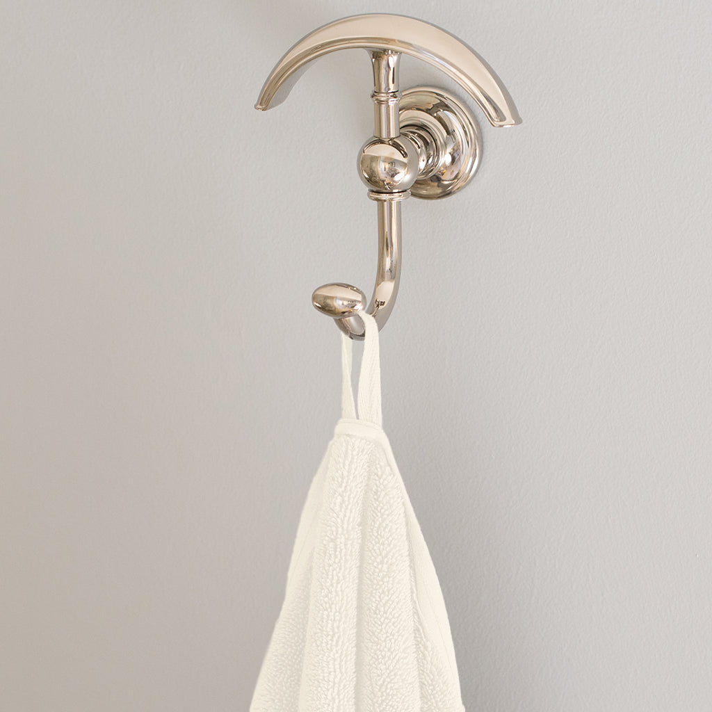 The Classic Ivory Towels