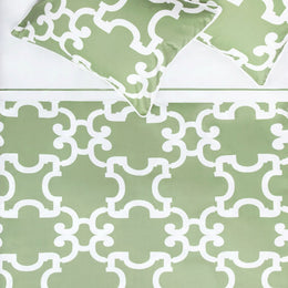 Green Noe Duvet Cover